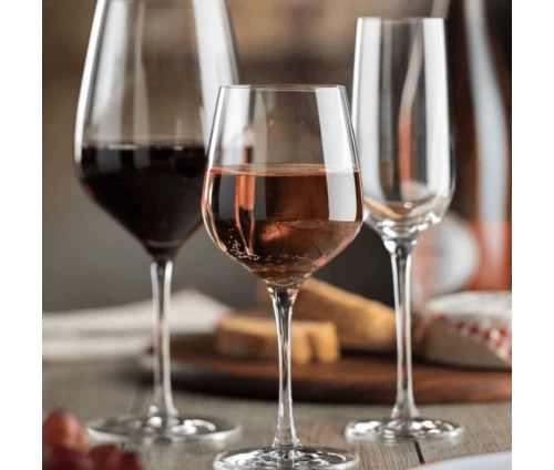 Συλλογή ποτηριών Nude Refine - Ανθεκτικά κρυστάλλινα ποτήρια crystalline με πιστοποιημένη αντοχή σε 5000 πλύσεις.