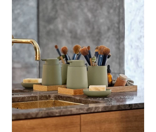 Πολυτελής διακόσμηση νιπτήρα με dispenser και αξεσουάρ Zone Denmark Nova One σε πράσινο Matcha Green