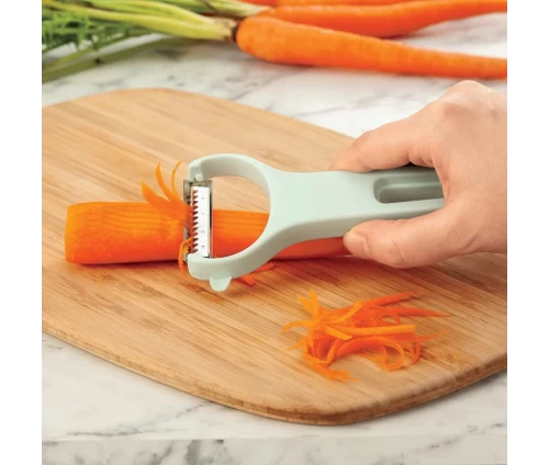 day-103503-apofliotis-julienne-xrisi-gia-karoto