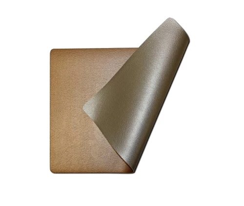 Σουπλά διπλής όψης Finesse Lunar με ανάγλυφη υφή δέρματος, γυρισμένο στη γωνία για να φαίνονται και οι δύο μεταλλικές αποχρώσεις: χάλκινο (copper) και ασημί (silver).