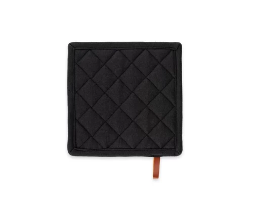 Μαύρη τετράγωνη καπιτονέ πιάστρα κουζίνας Finesse CHEF (Richmond Licorice) με κομψό θηλάκι κρεμάσματος.