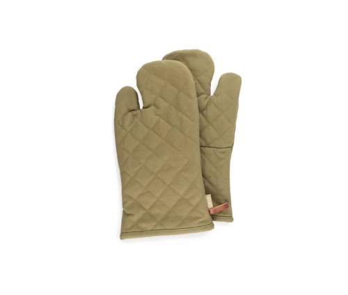 Λαδί βαμβακερό καπιτονέ γάντι φούρνου Finesse CHEF BBQ (Oregano) από ενισχυμένο καμβά, με δερμάτινο θηλιάκι και ετικέτα CH&F.