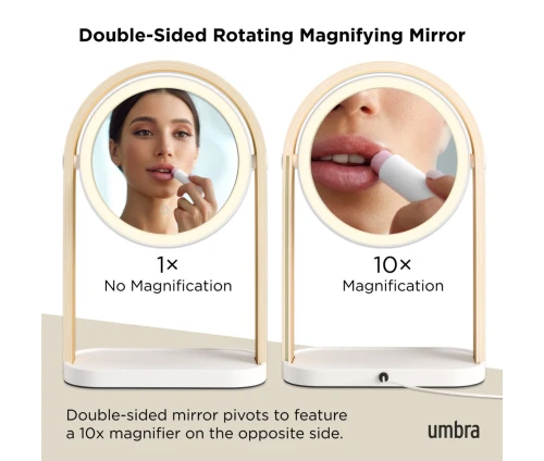 Επιτραπέζιος καθρέπτης μακιγιάζ Umbra Bellwood με φωτισμό LED, ξύλινη λεπτομέρεια και βάση για καλλυντικά σε λευκό και φυσικό χρώμα ξύλου.