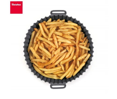 Στρογγυλή φόρμα σιλικόνης Metaltex για air fryer με πατάτες