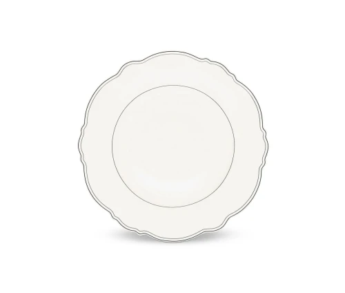 Σετ δύο λευκών πιάτων φαγητού Salt&Pepper Odette με κυματιστό περίγραμμα και λεπτή μαύρη ρίγα.