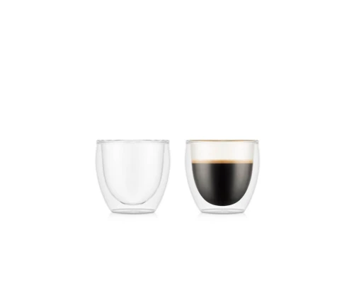 Κομψά ποτήρια espresso Bodum Pavina με διπλά τοιχώματα, σε λευκό φόντο.